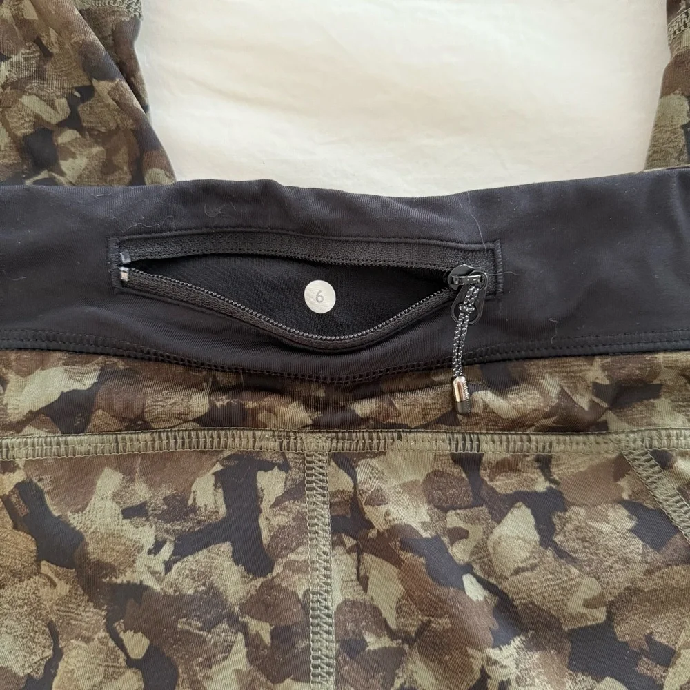 lululemon athletica size 21”